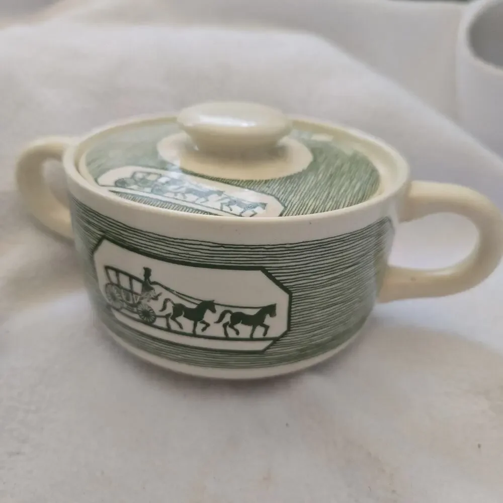 MCM Creamer and Sugar Bowl, Horse and Carriage, Cream and Green COTTAGE CORE